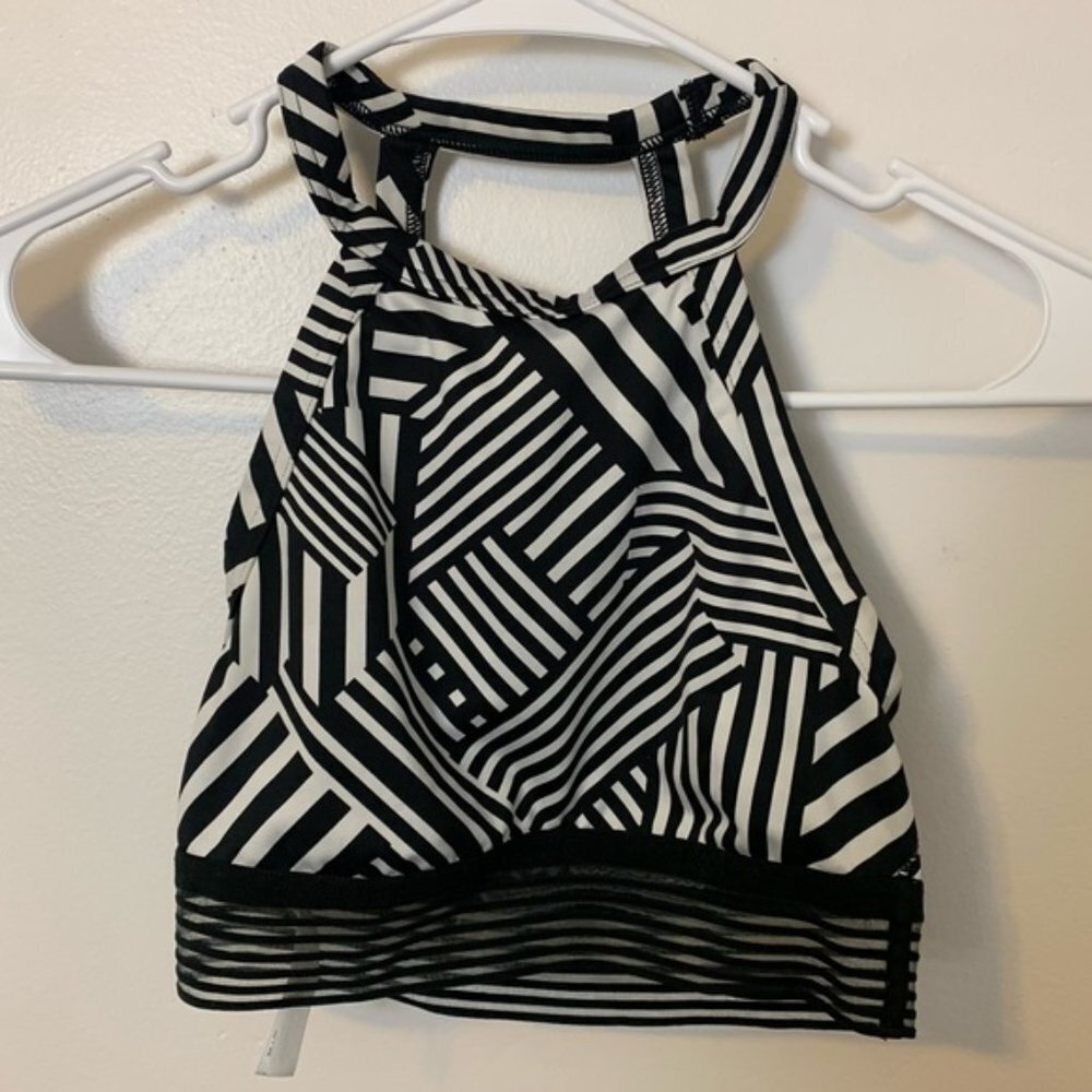 Victoria’s Secret Sport Black & White Abstract Sports Bra